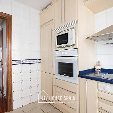 Myhousespain - Piso Centrico Junto A La Playa 아파트 기욘